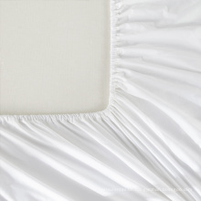 Hotel / Motel Verwenden Sie weiße Farbe 60% Baumwolle 20% Polyester Elastische Spannbetttuch Twin / Full Size